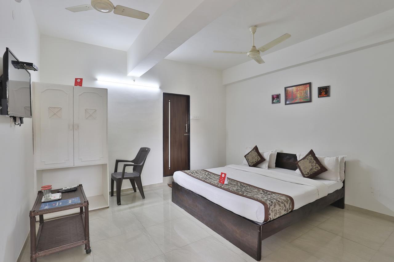 Nova Hotel Star Palace Rajkot Dış mekan fotoğraf